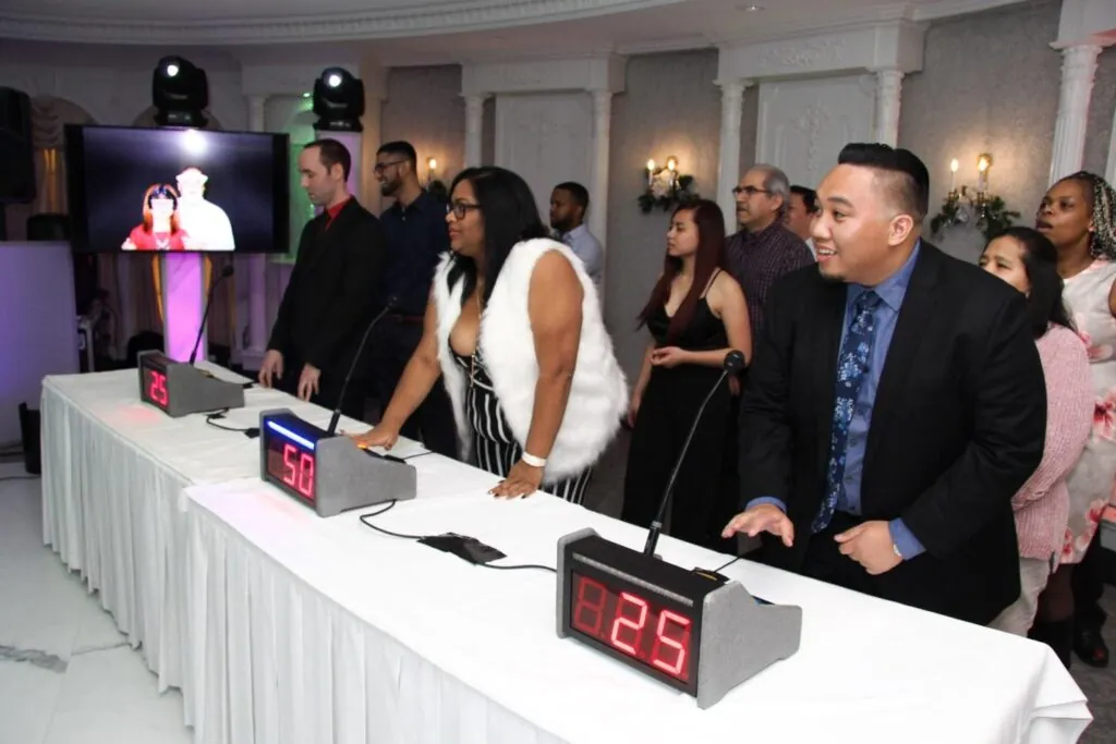 Trivia Team Games - Game show Mania - Game Shows with Teams