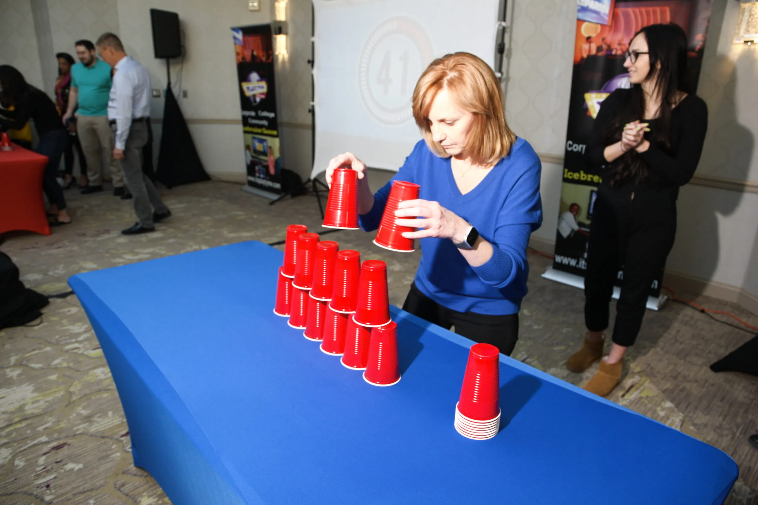 Stack-em-up-team-games Stack-em-up-team-games